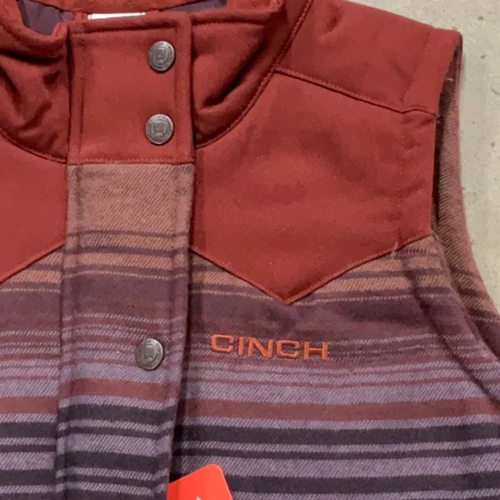 Cinch women’s vest - Picture 2 of 5